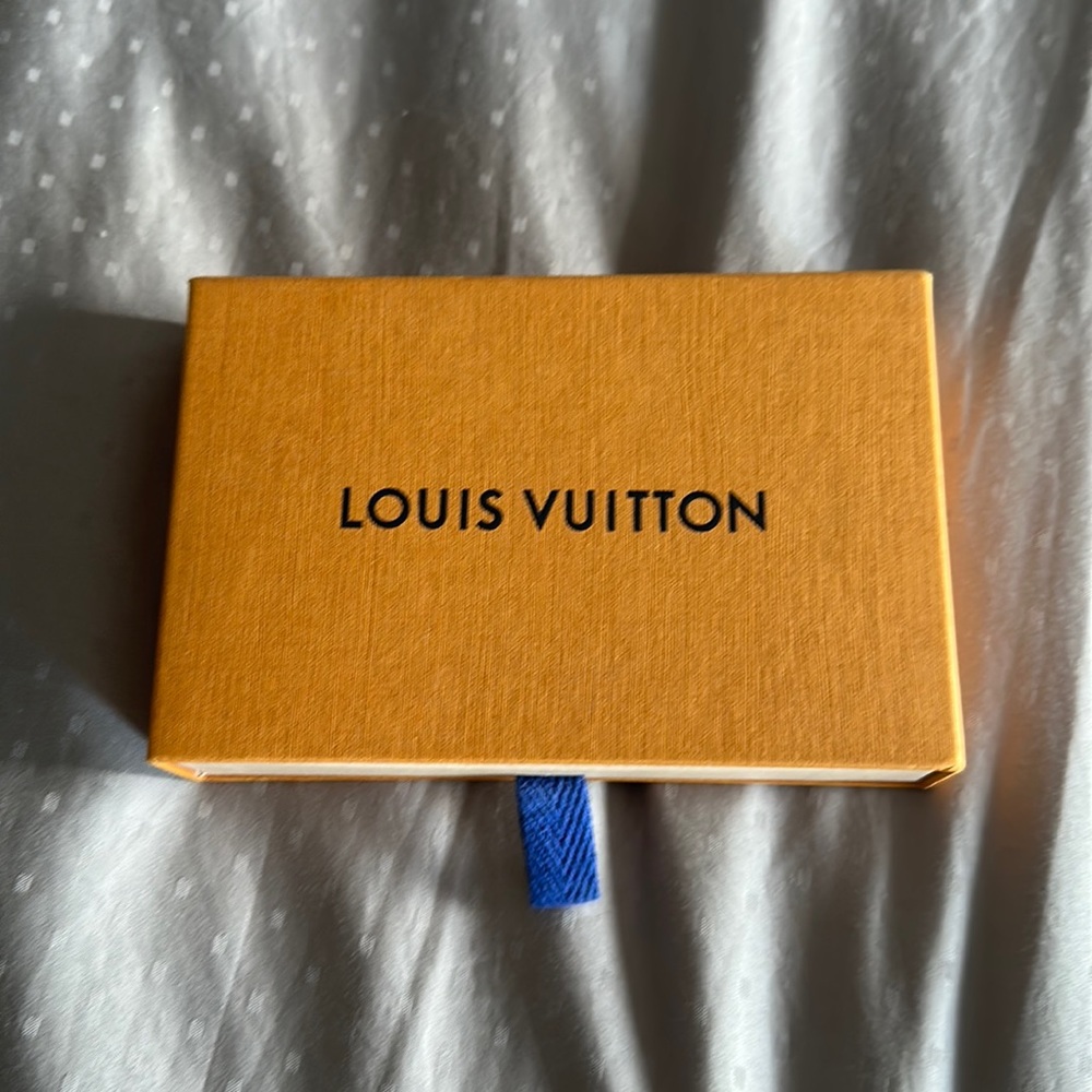 LOUIS VUITTON BOX